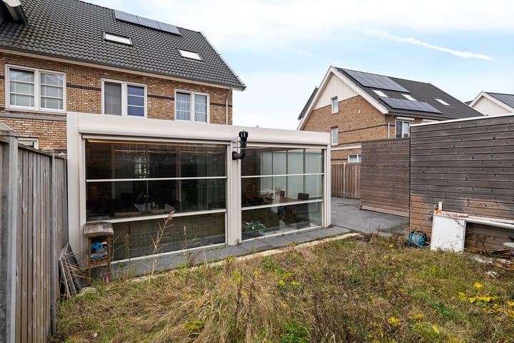 Foto 31 van Liselott Linsenhoffstraat 29