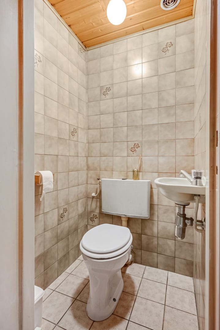 Photo 19 of Edeseweg 88-1