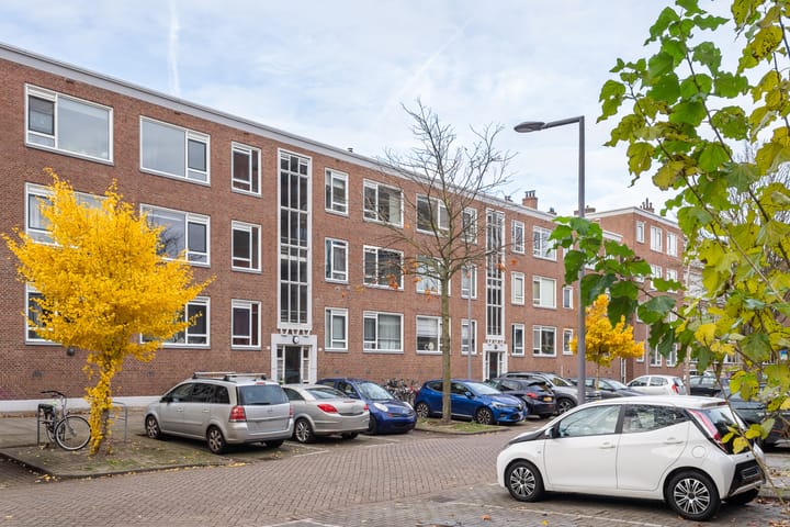 Photo 2 of Hoveniersstraat 7-C
