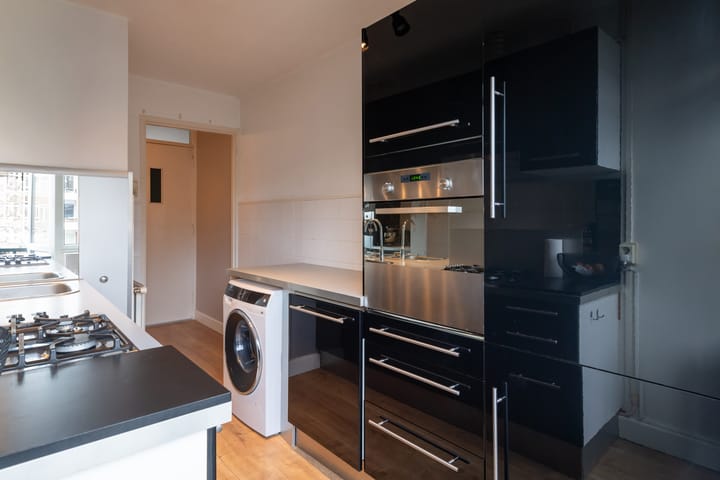 Photo 5 of Hoveniersstraat 7-C