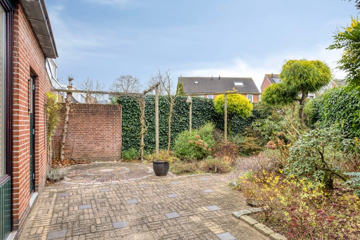 Photo 4 of Sperwerhorst 23