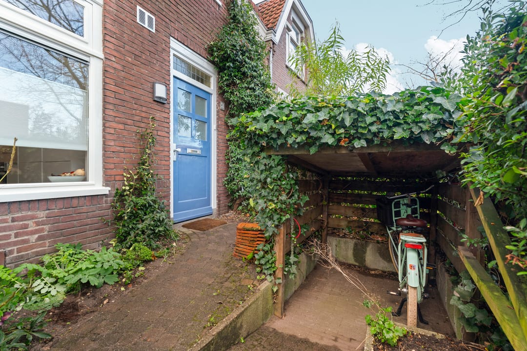 Photo 7 of Biezenstraat 31