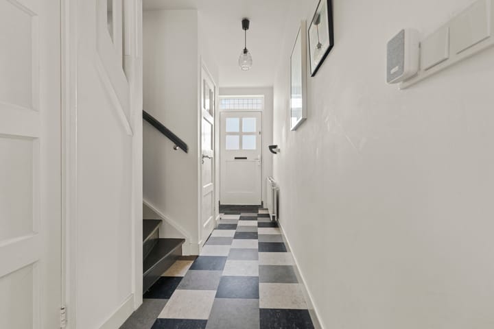 Foto 8 van Biezenstraat 31