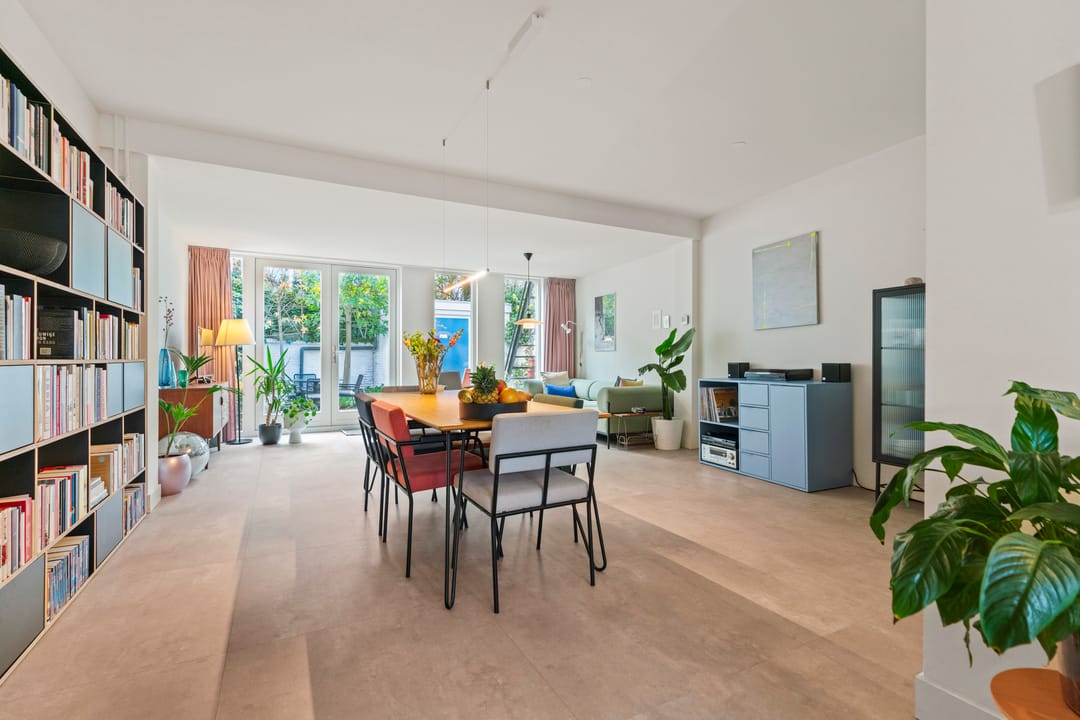 Photo 22 of Biezenstraat 31