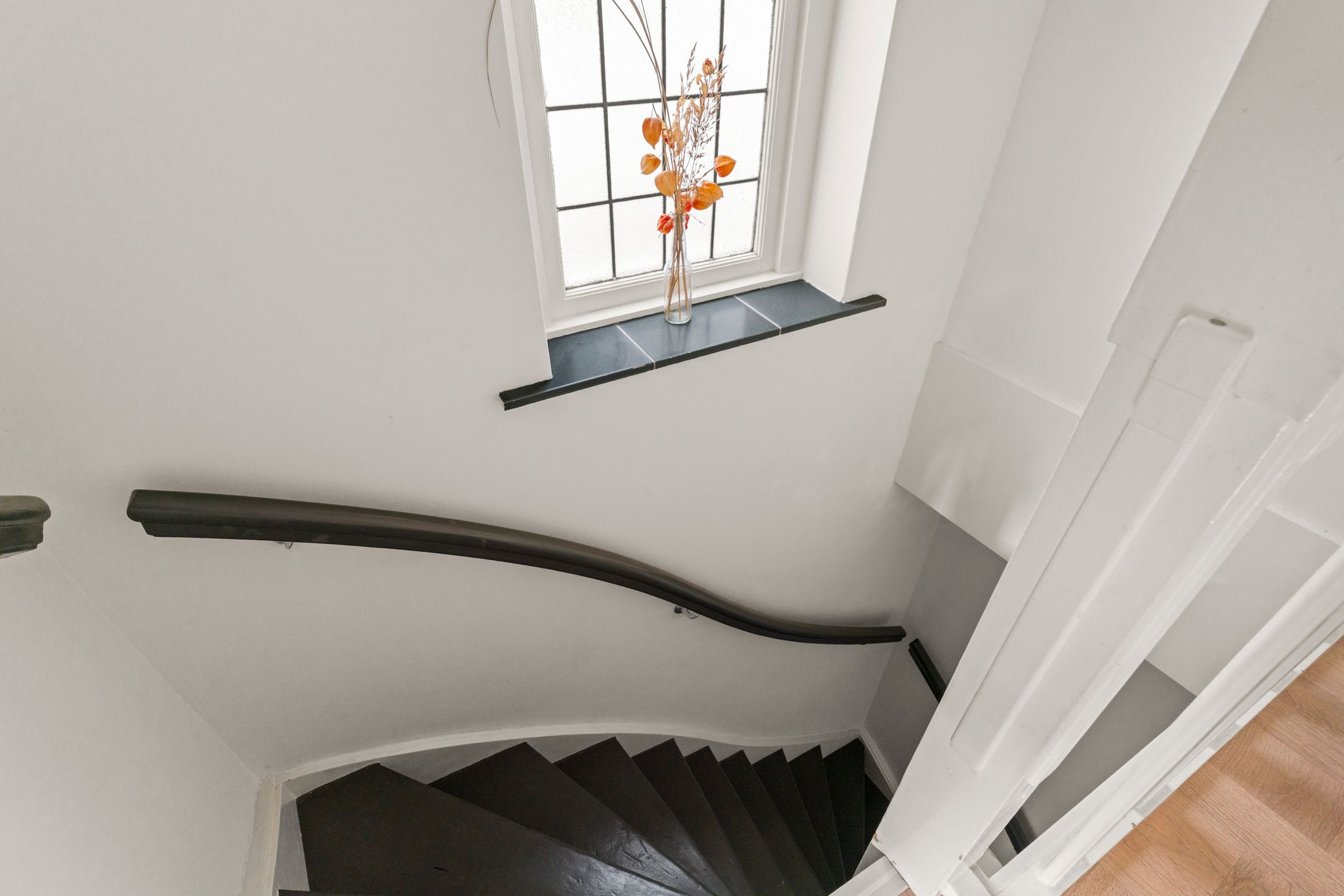 Photo 42 of Biezenstraat 31