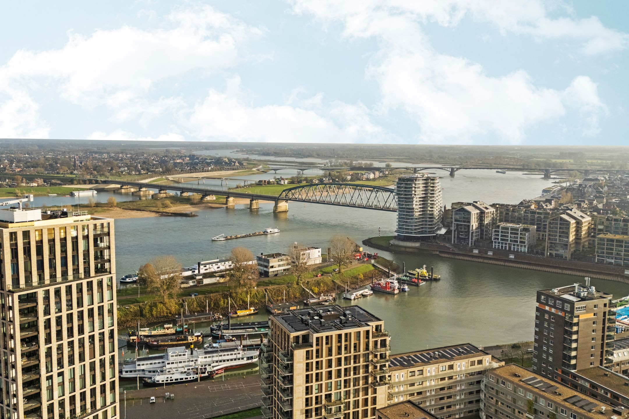 Photo 48 of Biezenstraat 31