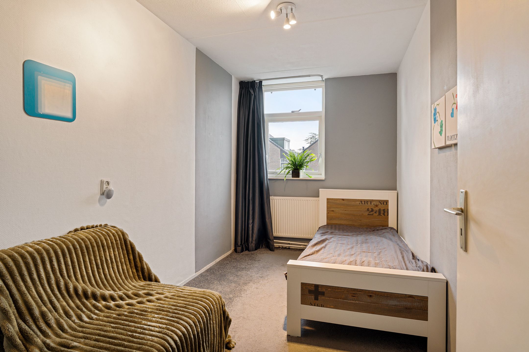 Foto 30 van Tintlaan 131