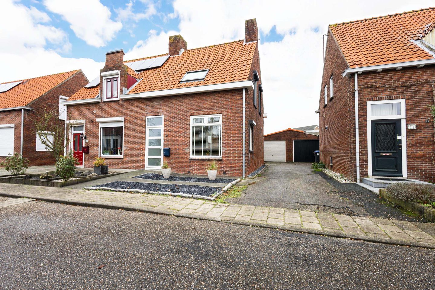 Photo 4 of Zoutedijk 14