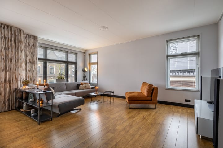 Foto 29 van Leeuwarderweg 11