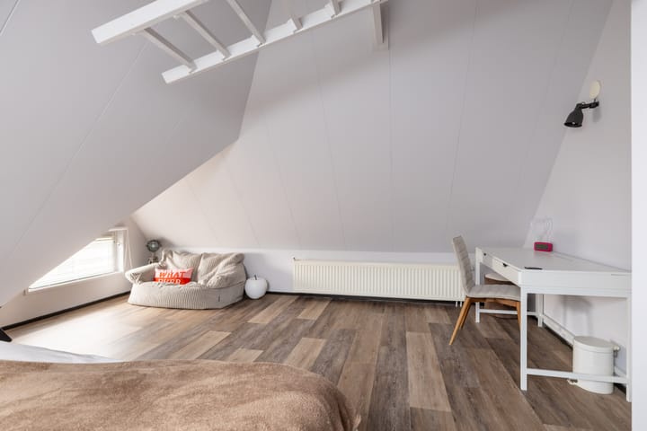 Foto 50 van Leeuwarderweg 11