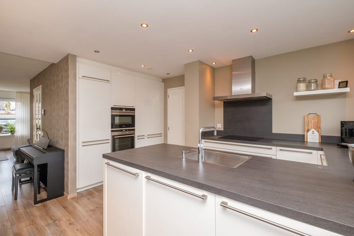 Foto 17 van Koolmees 38