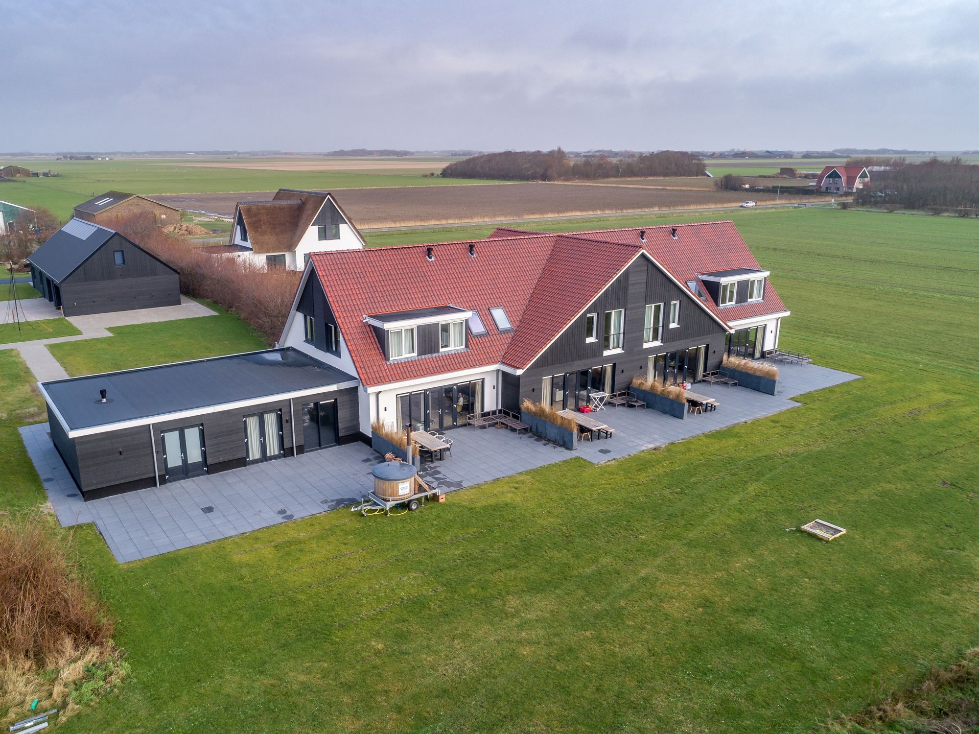 3-bedroom freehold villa in De Cocksdorp — photo 3 of 5