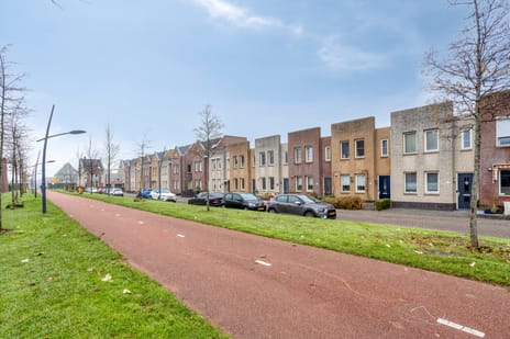 Estafette 30 tertiary image