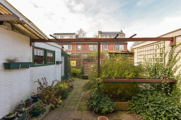 Photo 4 of Godebaldstraat 8