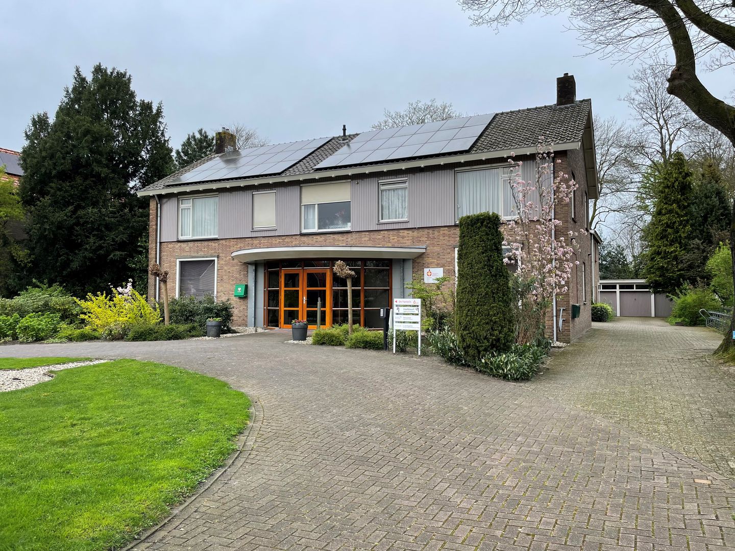 View photo 2 of Hoofdvaart 7