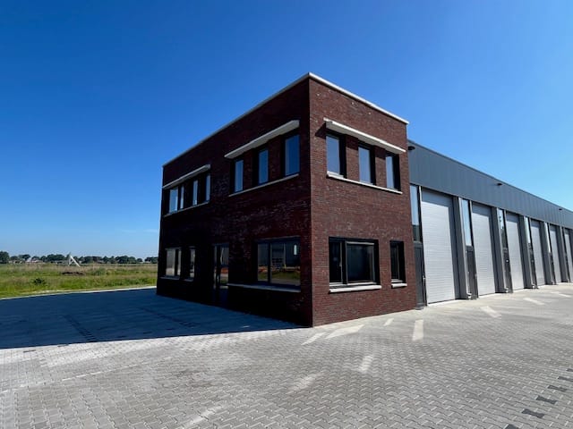 Bekijk foto 2 van Twentelaan 11-c