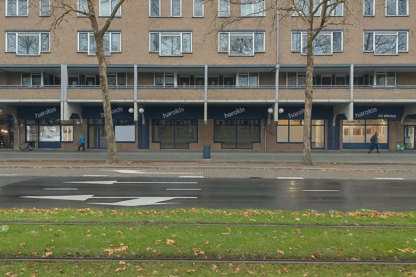 Bekijk foto 5 van Burgemeester van Walsumweg 722-726