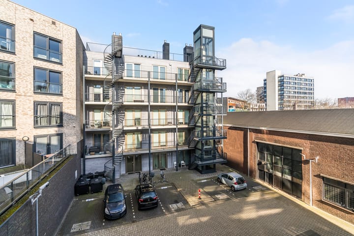 Foto 16 van Calandkade 162-B