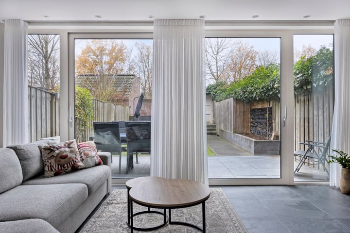 Photo 13 of Stoelenmatter 64