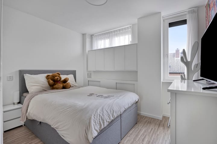 Photo 26 of Stoelenmatter 64