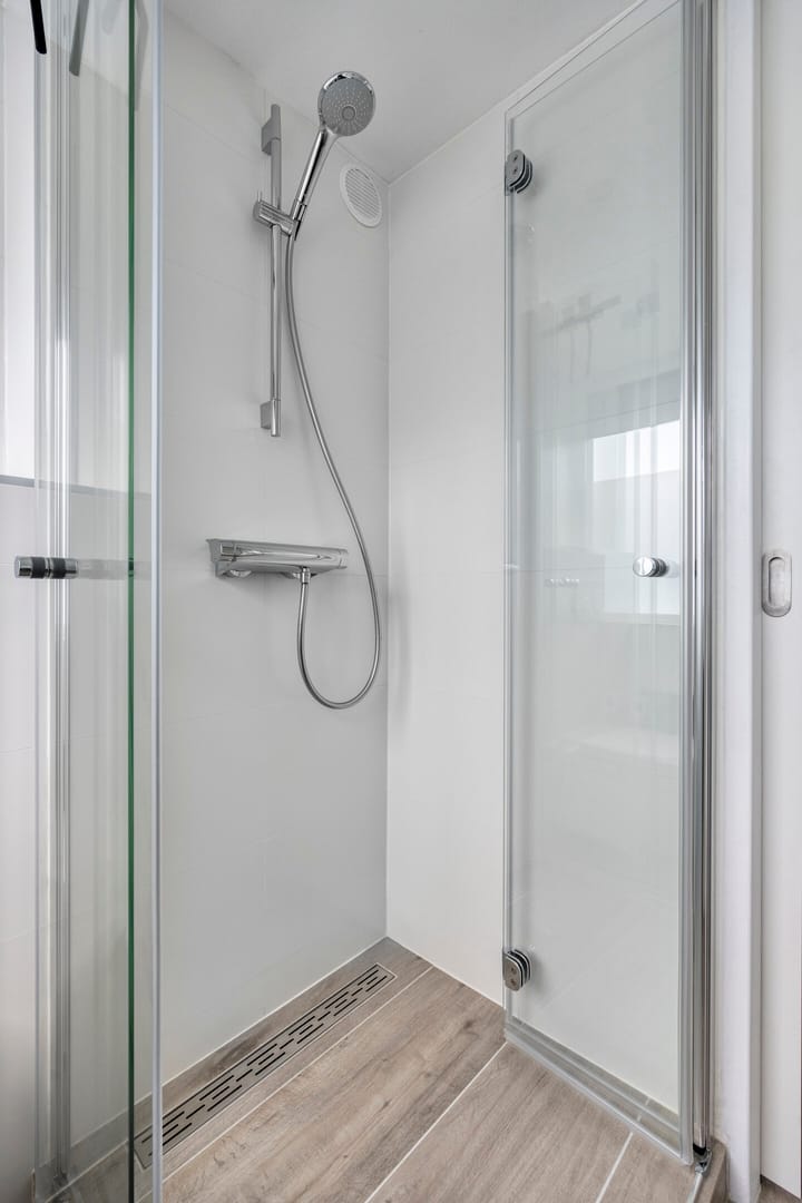 Photo 40 of Stoelenmatter 64