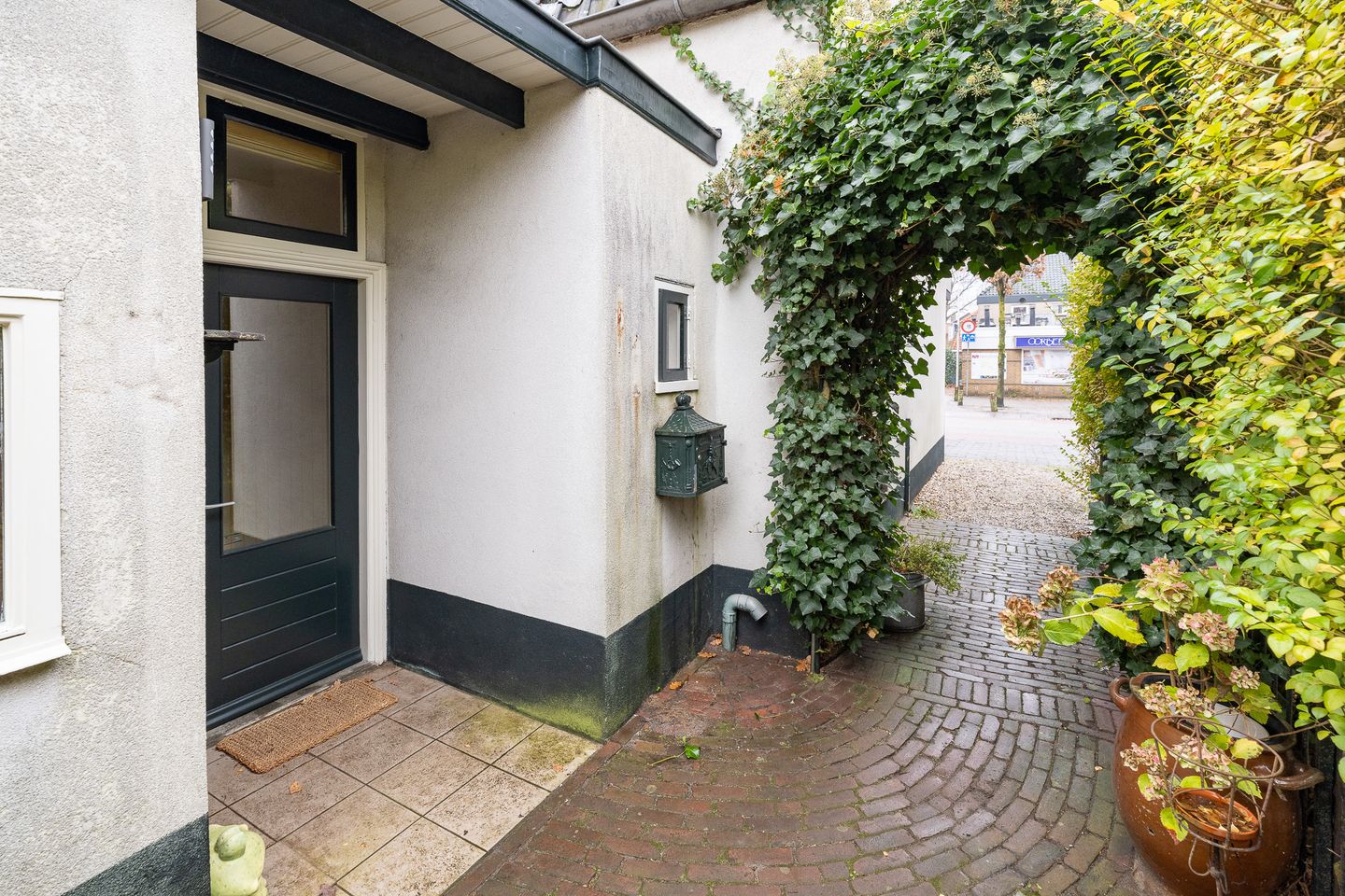 Photo 35 of Traaij 133