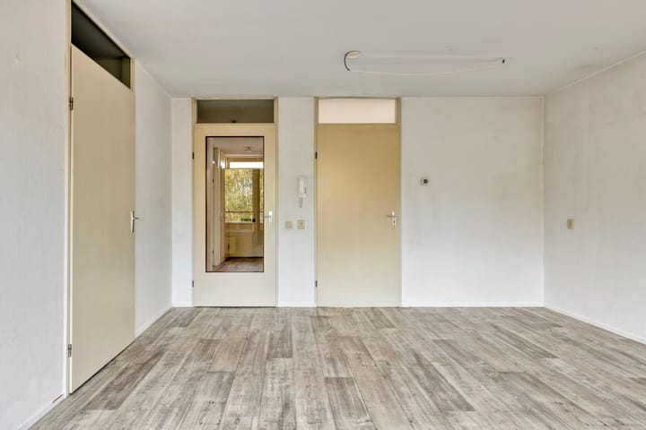 Foto 21 van Henriëtte Roland Holstlaan 75