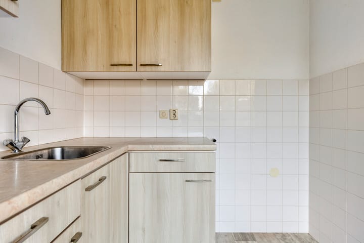 Foto 23 van Henriëtte Roland Holstlaan 75