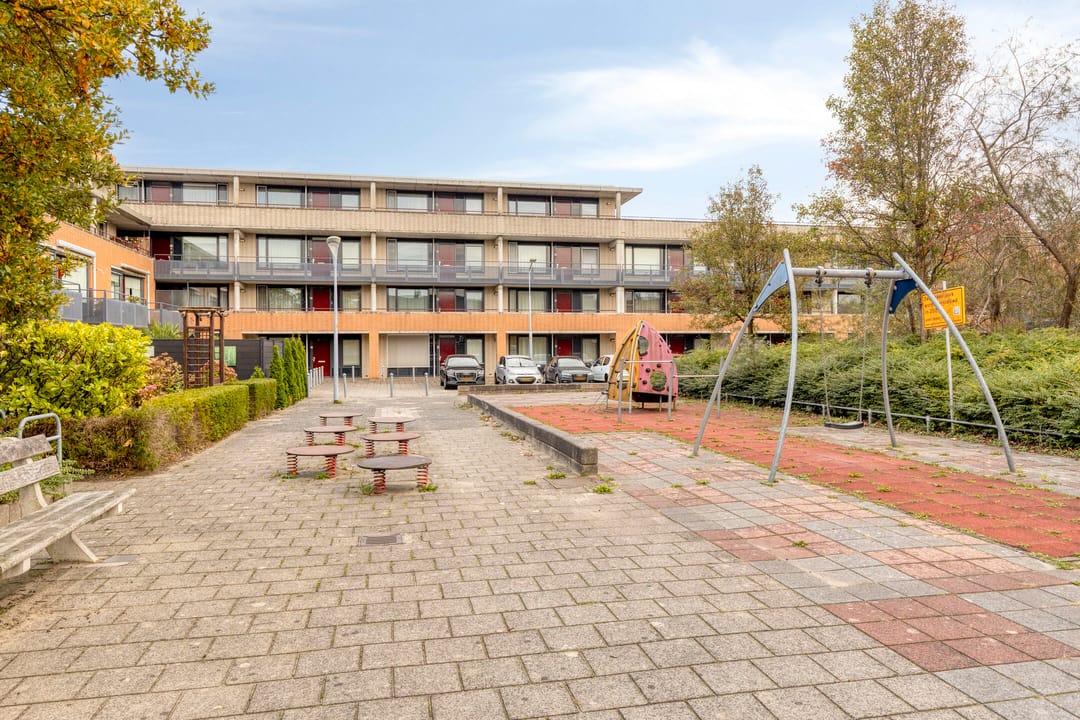 Foto 31 van Henriëtte Roland Holstlaan 75