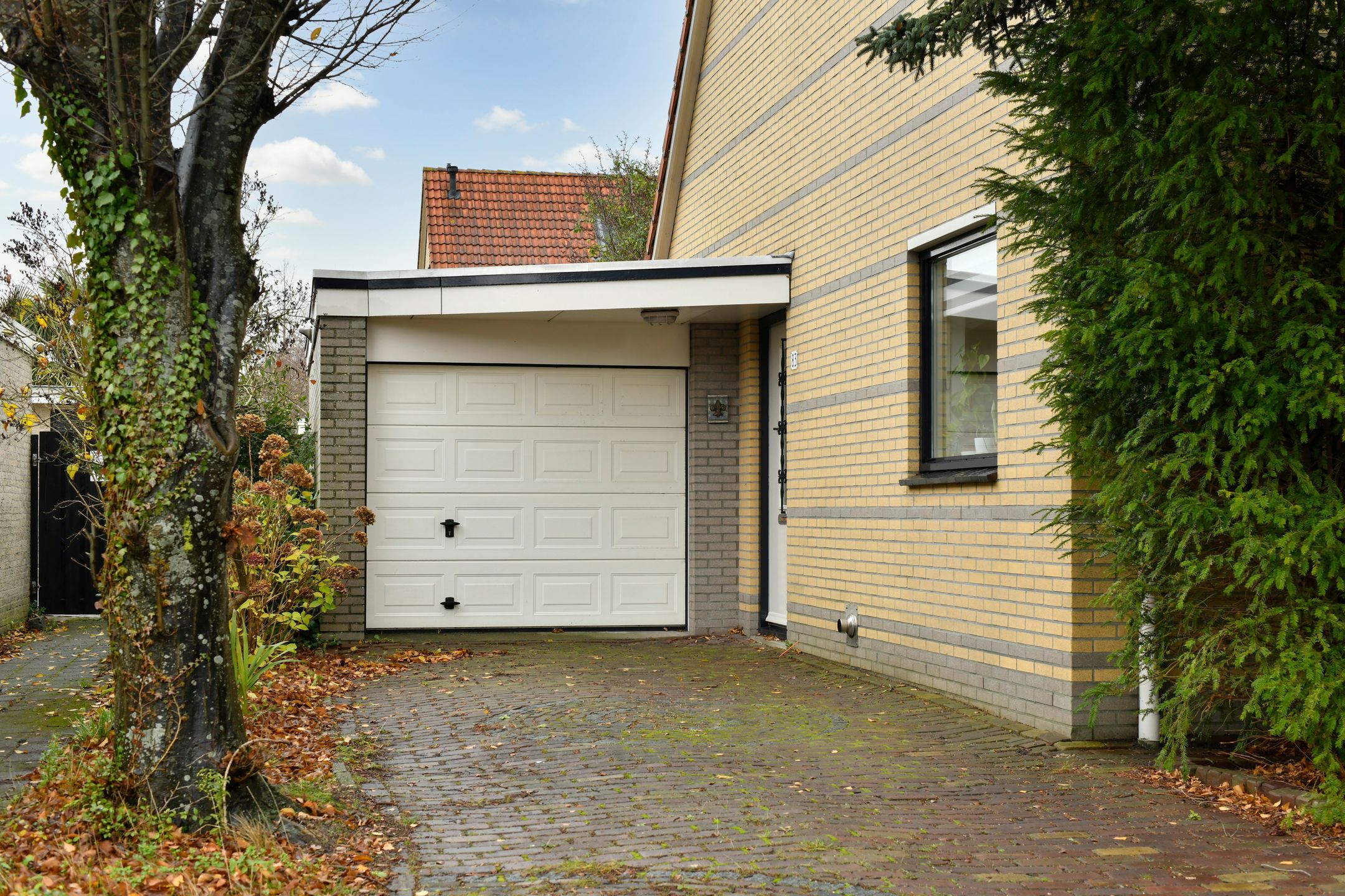 Foto 3 van Gerrit Achterberghof 83