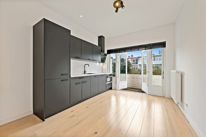 Foto 13 van Perenstraat 98