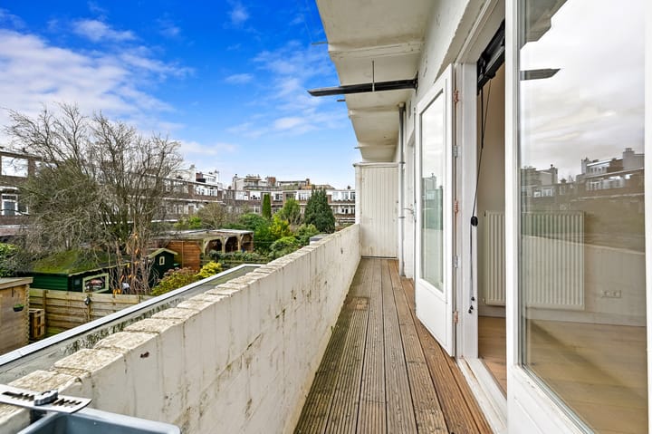 Foto 18 van Perenstraat 98