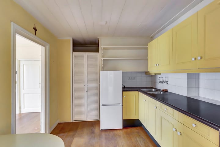 Photo 21 of Tolsteeg 17