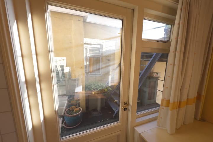 Photo 23 of Tolsteeg 17