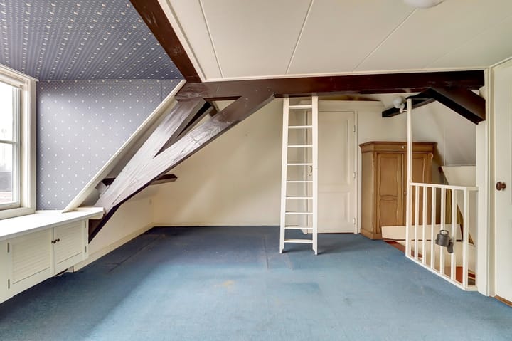 Photo 38 of Tolsteeg 17