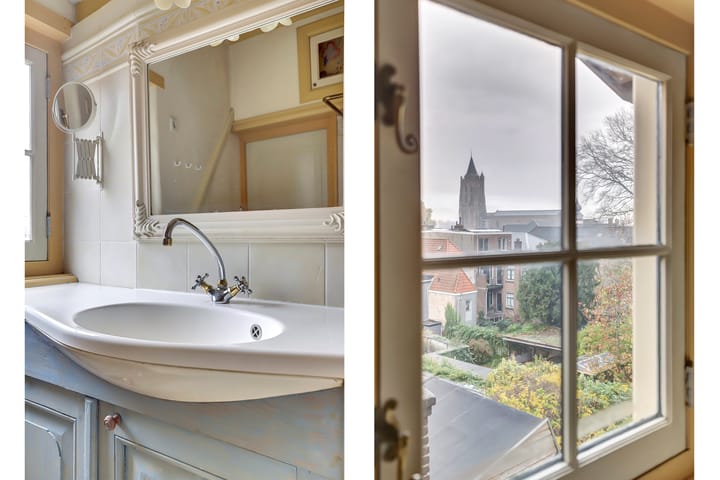 Photo 42 of Tolsteeg 17