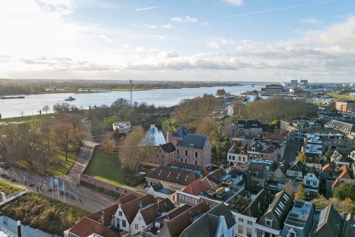 Photo 47 of Tolsteeg 17