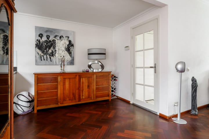 Photo 15 of Mr. P.J. Troelstrastraat 20