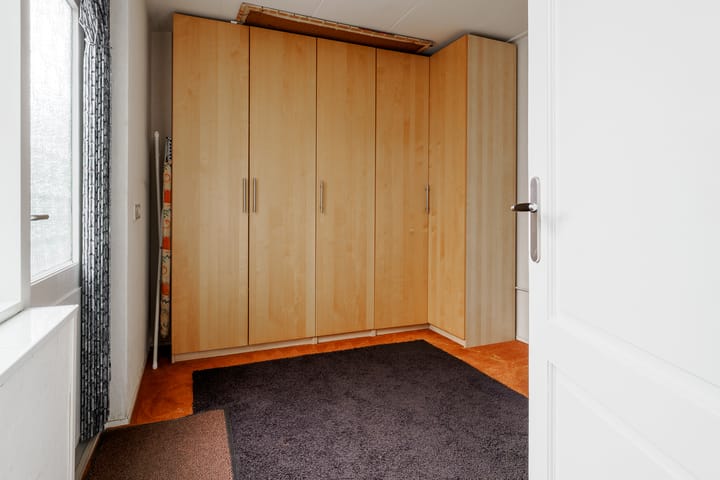 Photo 23 of Mr. P.J. Troelstrastraat 20