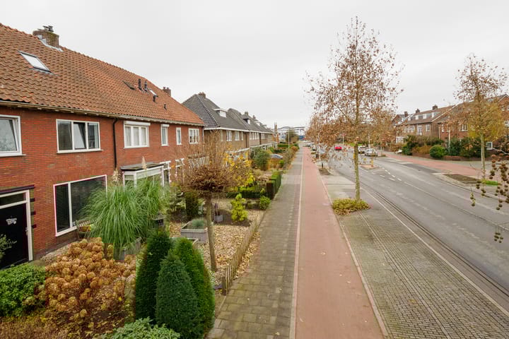 Photo 47 of Mr. P.J. Troelstrastraat 20