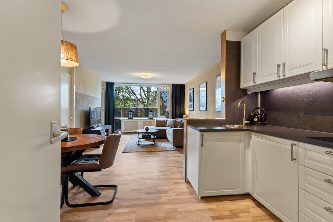 Photo 8 of Terneuzenstraat 131