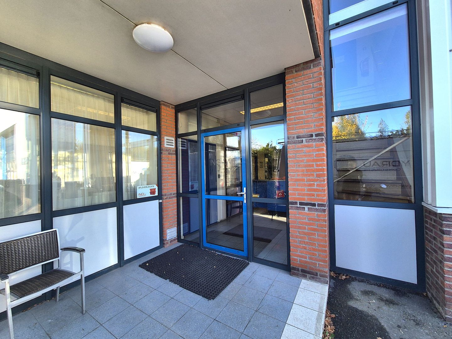 View photo 5 of Waterpas 98