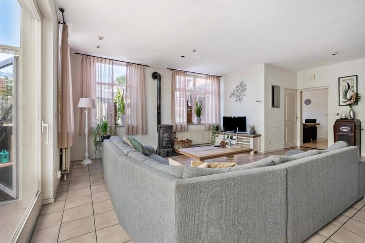 Foto 10 van Schoolstraat 13