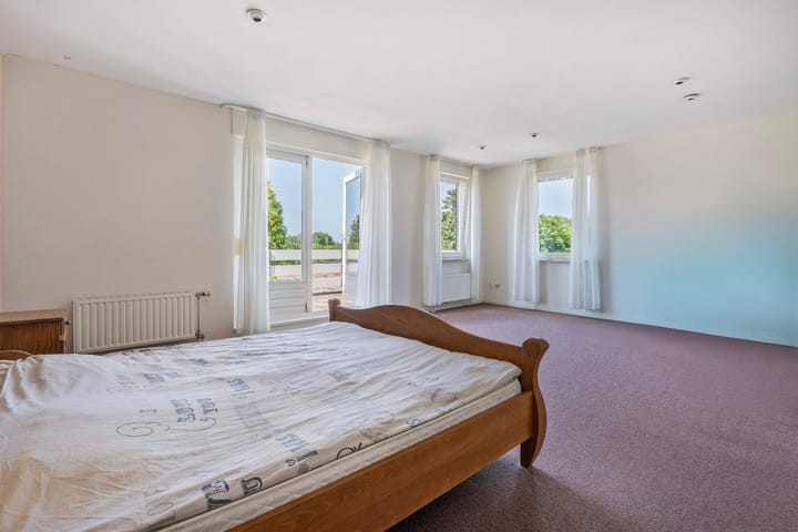 Foto 14 van Schoolstraat 13