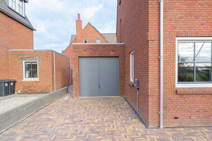 Foto 47 van Bennebroekerweg 559