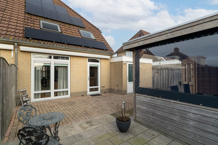 Photo 27 of Vlinderslag 52