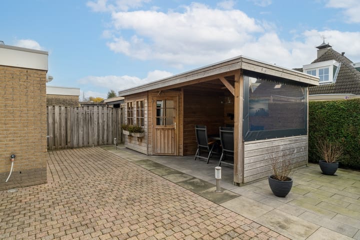 Photo 28 of Vlinderslag 52