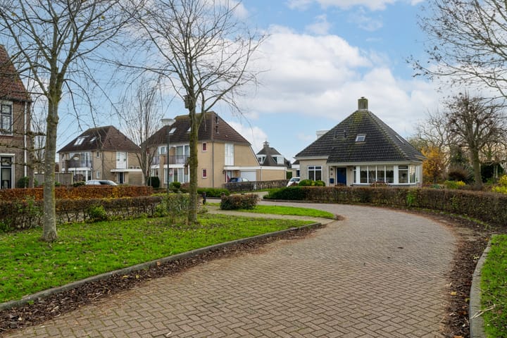 Photo 32 of Vlinderslag 52