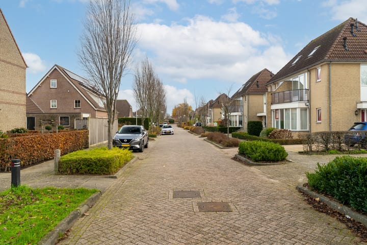 Photo 33 of Vlinderslag 52