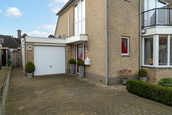 Photo 3 of Vlinderslag 52